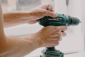 Pulamont PVC i ALU stolarija_Servis i održavanje PVC i ALU stolarije