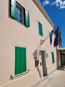 Pulamont PVC i ALU stolarija_Prozori i zelene grilje